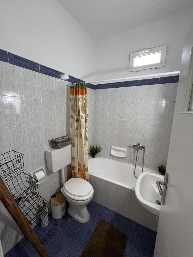 Beach Apartment Edem First Floor Периволос Экстерьер фото