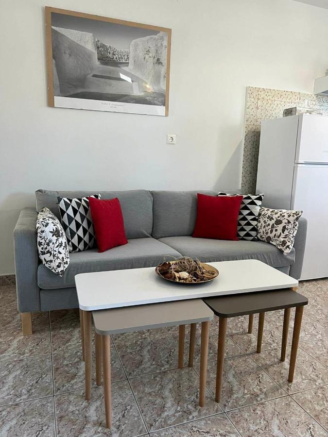 Beach Apartment Edem First Floor Периволос Экстерьер фото